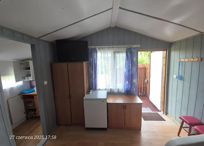 Dom Bursztynek -domek Drewniany Lodge Junoszyno